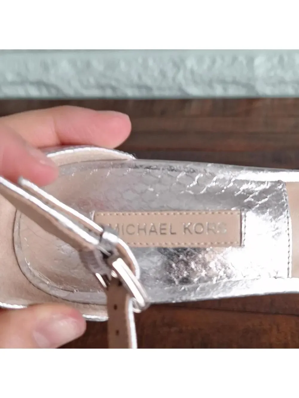 Nwot Michael Kors Silver Faux Reptile Skin Heel Size 7